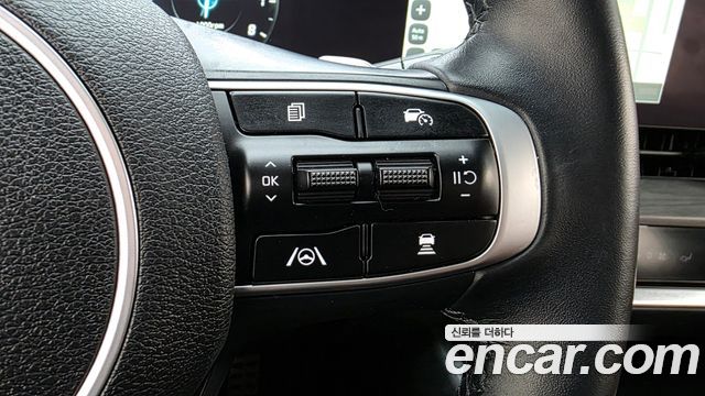 Kia Sportage (V) Gasoline 1.6 Turbo 2WD Signature 2023 — фото 17