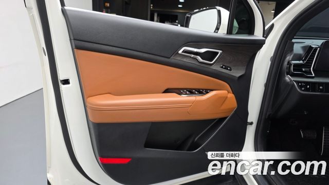 Kia Sportage (V) Gasoline 1.6 Turbo 2WD Signature 2023 — фото 24