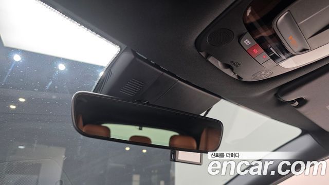 Kia Sportage (V) Gasoline 1.6 Turbo 2WD Signature 2023 — фото 28