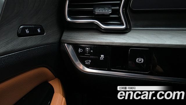 Kia Sportage (V) Gasoline 1.6 Turbo 2WD Signature 2023 — фото 29