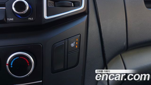 Hyundai Grand Starex Van 5-Seater Smart 2018 — фото 13