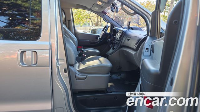 Hyundai Grand Starex Van 5-Seater Smart 2018 — фото 26