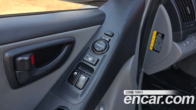 Hyundai Grand Starex Van 5-Seater Smart 2018 — фото 30