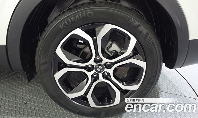Renault Korea XM3 1.3 TCe RE Signature 2022 — фото 21