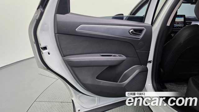 Renault Korea XM3 1.3 TCe RE Signature 2022 — фото 25