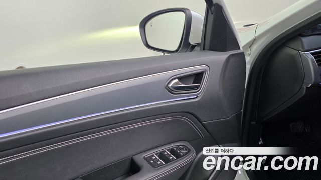 Renault Korea XM3 1.3 TCe RE Signature 2022 — фото 33