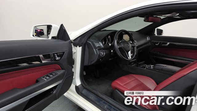 Mercedes-Benz E-Class (W212) E200 Coupe 2017 — фото 10