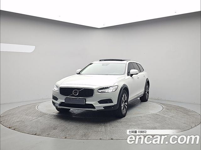 Volvo V90 Cross Country B5 Plus AWD