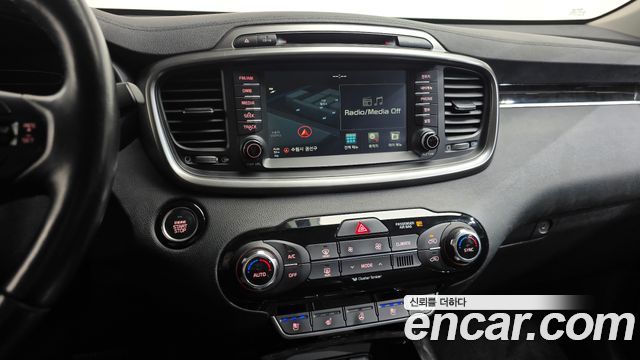 Kia Sorento Diesel 2.2 2WD Prestige 2016 — фото 16