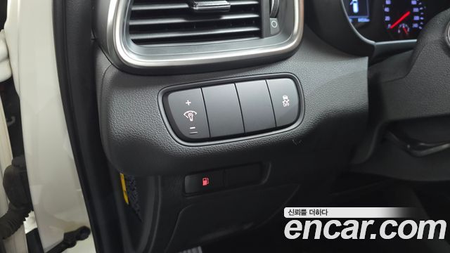 Kia Sorento Diesel 2.2 2WD Prestige 2016 — фото 24