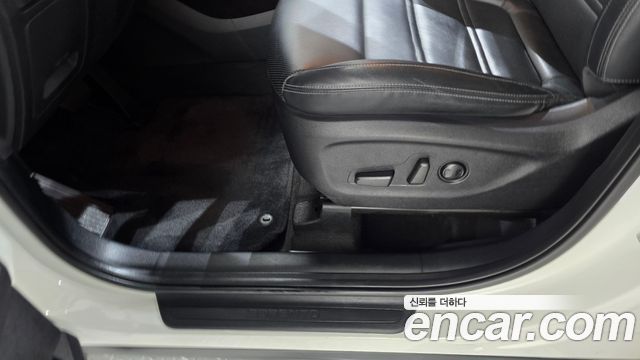 Kia Sorento Diesel 2.2 2WD Prestige 2016 — фото 37