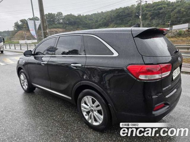 Kia Sorento Diesel 2.0 2WD Luxury 2016 — фото 5