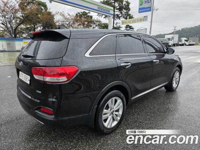 Kia Sorento Diesel 2.0 2WD Luxury 2016 — фото 6