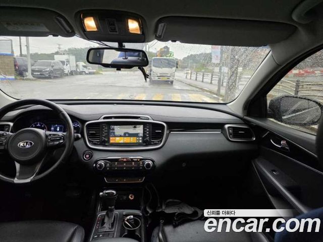 Kia Sorento Diesel 2.0 2WD Luxury 2016 — фото 7