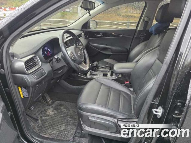 Kia Sorento Diesel 2.0 2WD Luxury 2016 — фото 8
