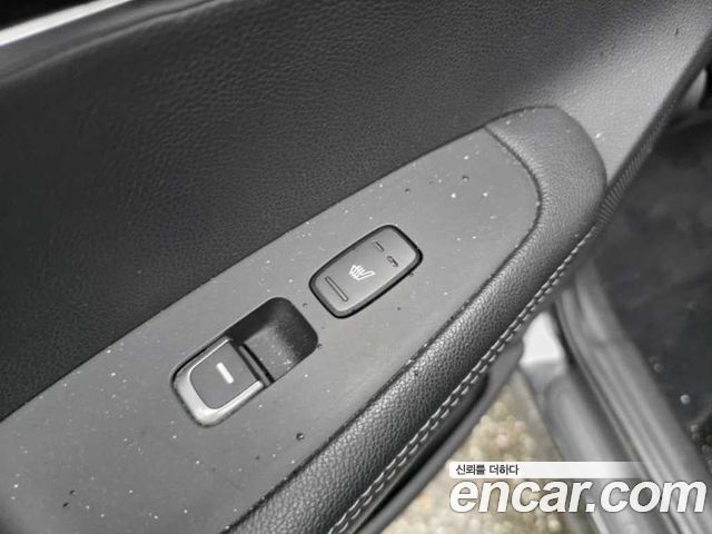 Kia Sorento Diesel 2.0 2WD Luxury 2016 — фото 9