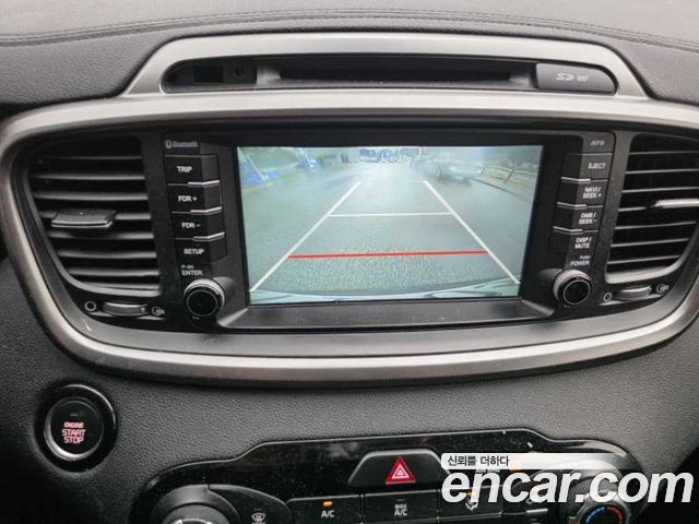 Kia Sorento Diesel 2.0 2WD Luxury 2016 — фото 15