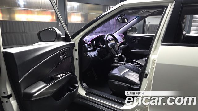 KG Mobility (SsangYong) Tivoli VX 2WD 2015 — фото 10