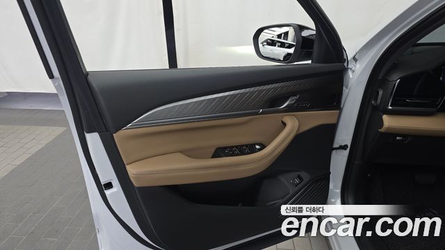 Renault Korea Grand Koleos 1.5 E-TECH Iconic 2WD 2025 — фото 24