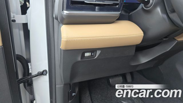 Renault Korea Grand Koleos 1.5 E-TECH Iconic 2WD 2025 — фото 28