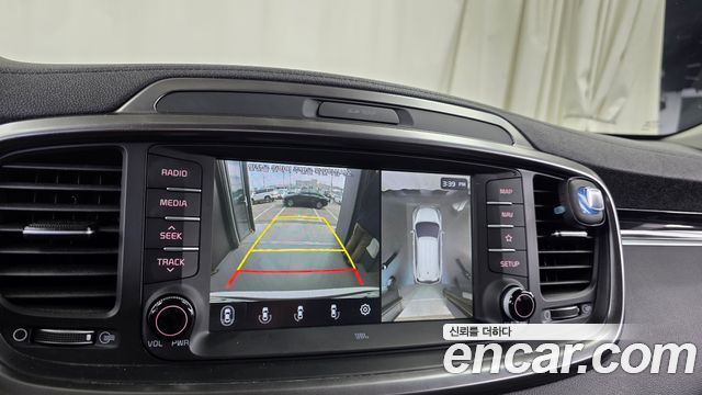 Kia Sorento Diesel 2.2 2WD Master Special 2020 — фото 19