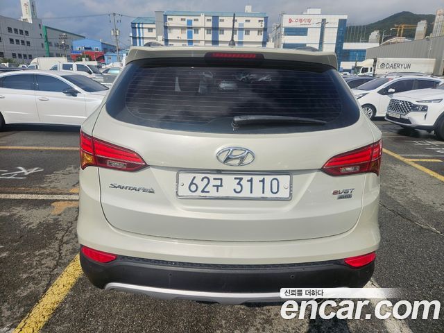 Hyundai Santa Fe (DM) Diesel(e-VGT) 2.2 4WD Premium 2013 — фото 5