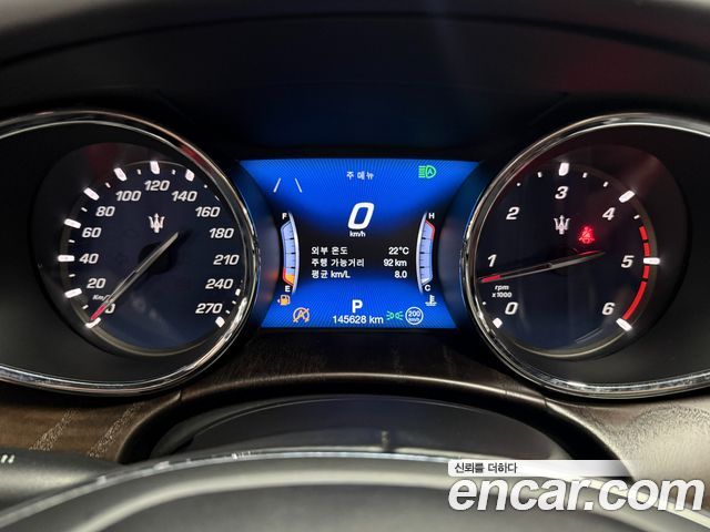 Maserati Quattroporte 3.0 Diesel Granlusso 2018 — фото 6