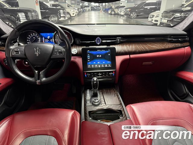 Maserati Quattroporte 3.0 Diesel Granlusso 2018 — фото 7