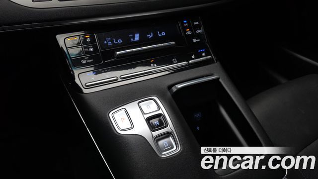 Hyundai Grandeur (IG) 3.0 LPi Rent Car Premium 2022 — фото 9