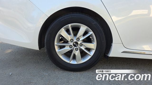 Kia K5 (II) LPI MX Prestige 2017 — фото 5