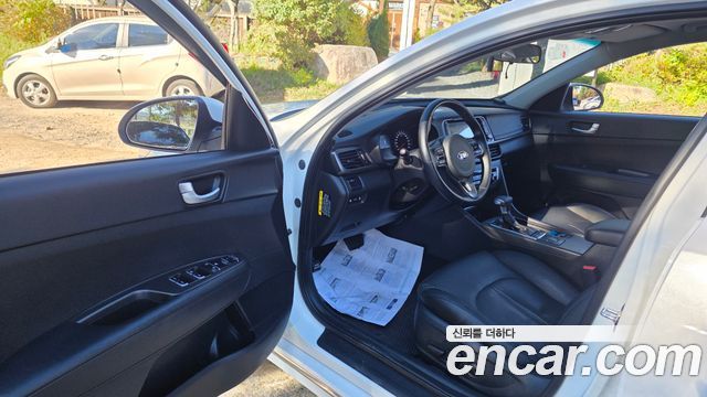 Kia K5 (II) LPI MX Prestige 2017 — фото 10