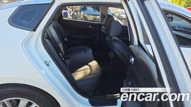 Kia K5 (II) LPI MX Prestige 2017 — фото 12