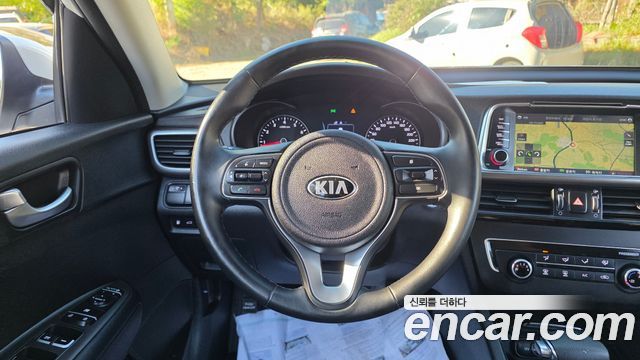 Kia K5 (II) LPI MX Prestige 2017 — фото 13