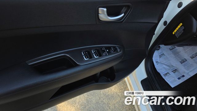 Kia K5 (II) LPI MX Prestige 2017 — фото 31