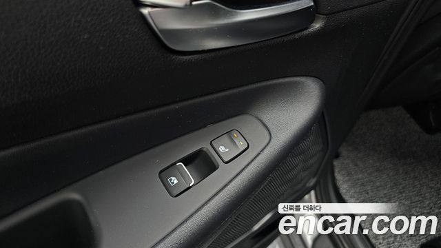 Hyundai Santa Fe Gasoline 2.5T 2WD Prestige 2021 — фото 19