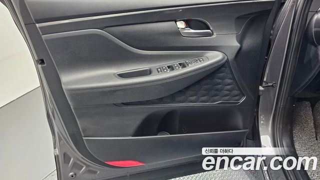 Hyundai Santa Fe Gasoline 2.5T 2WD Prestige 2021 — фото 24