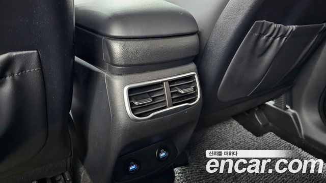 Hyundai Santa Fe Gasoline 2.5T 2WD Prestige 2021 — фото 33