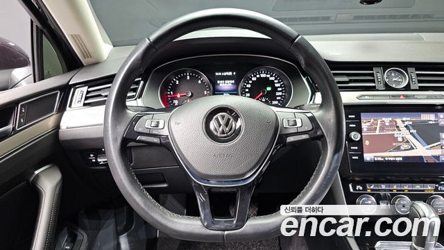 Volkswagen Passat GT (B8) 2.0 TDI 2018 — фото 13