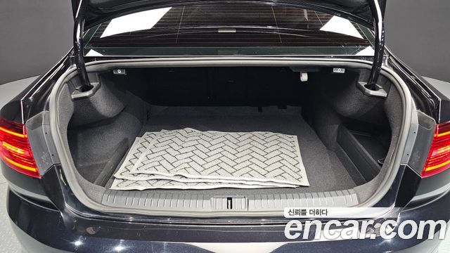 Volkswagen Passat GT (B8) 2.0 TDI 2018 — фото 20