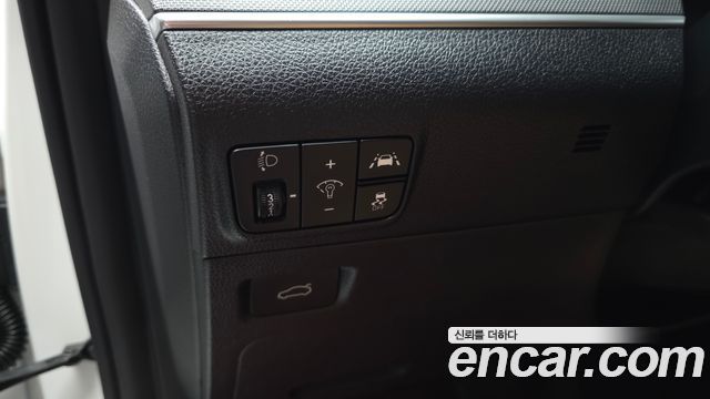 Kia K5 (III) 2.0 Prestige 2021 — фото 29