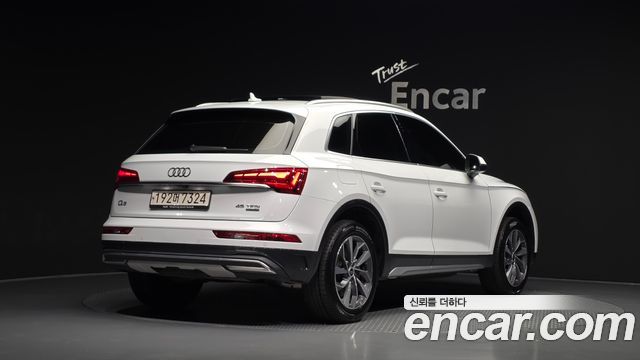 Audi Q5 (FY) 45 TFSI Quattro 2023 — фото 2