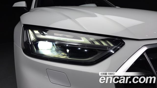 Audi Q5 (FY) 45 TFSI Quattro 2023 — фото 22