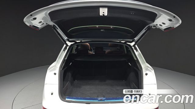 Audi Q5 (FY) 45 TFSI Quattro 2023 — фото 33