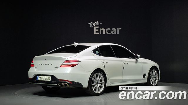 Genesis G70 Gasoline 2.0T 4WD 2023 — фото 2