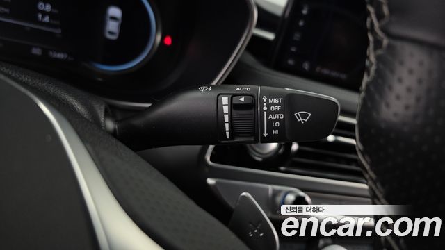 Genesis G70 Gasoline 2.0T 4WD 2023 — фото 18