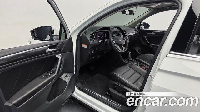 Volkswagen Tiguan (II) 2.0 TDI 4Motion Prestige 2021 — фото 10