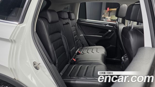 Volkswagen Tiguan (II) 2.0 TDI 4Motion Prestige 2021 — фото 12