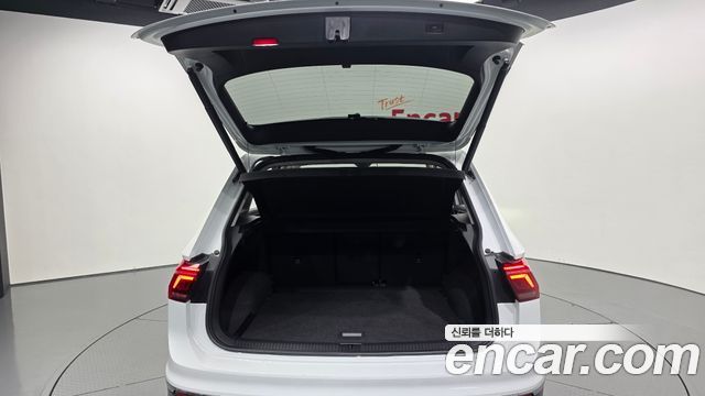 Volkswagen Tiguan (II) 2.0 TDI 4Motion Prestige 2021 — фото 20