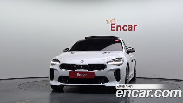 Kia Stinger 2.0 Turbo 2WD Dream Edition 2018 — фото 3