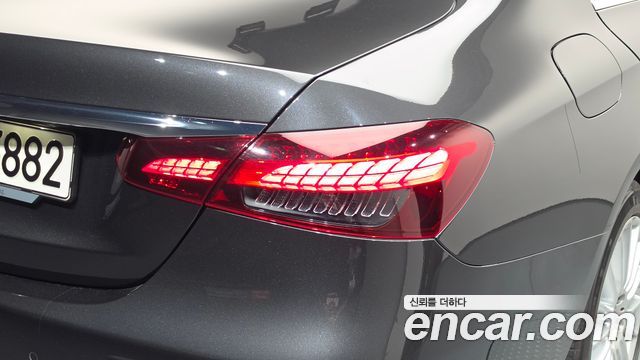 Mercedes-Benz E-Class (W213) E250 Exclusive 2021 — фото 23